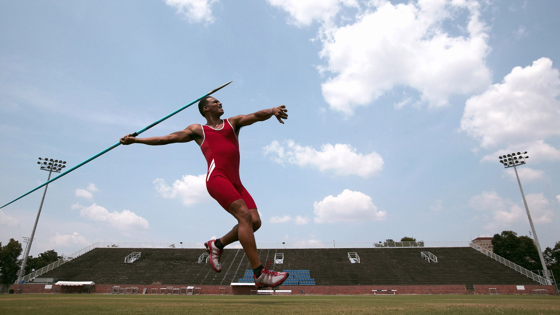 体育新闻中心官方消息播报,体育新闻最新一期