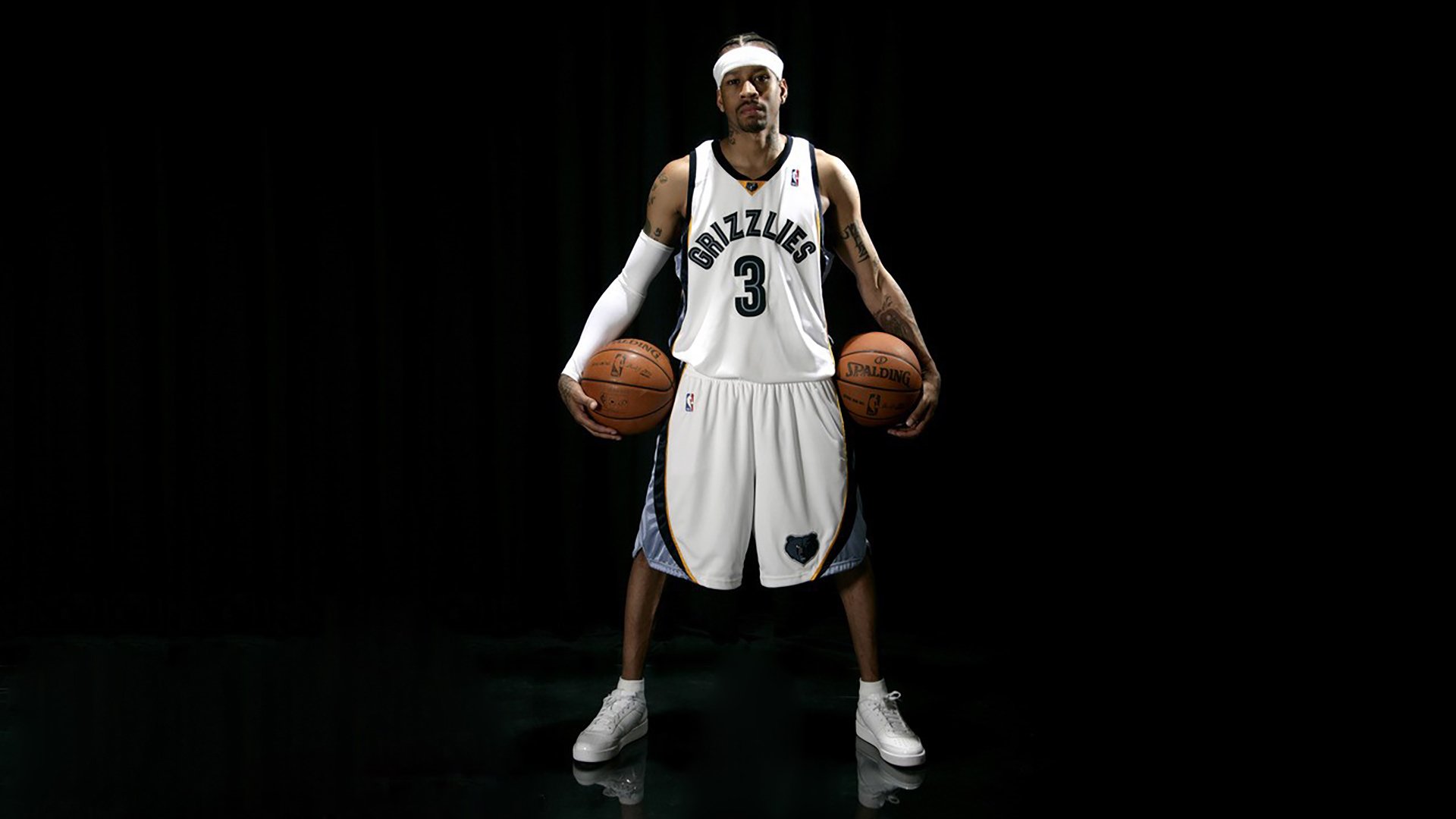 罗林斯32+8助无字母哥雄鹿战胜勇士,库里和库明加双双5次失误,罗林斯wwe